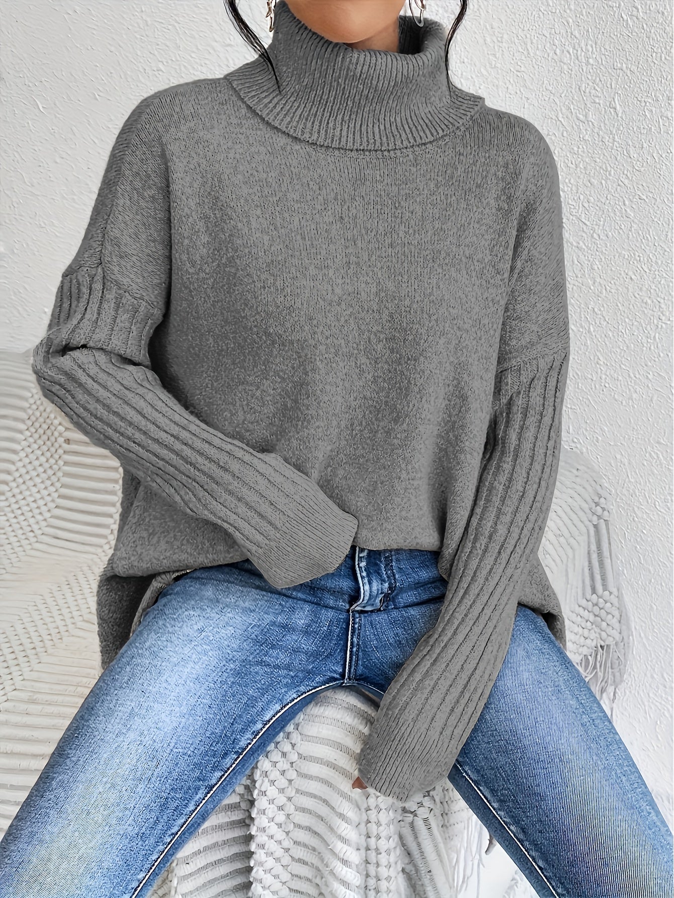 MILA | RELAXED KNIT TURTLENECK SWEATER