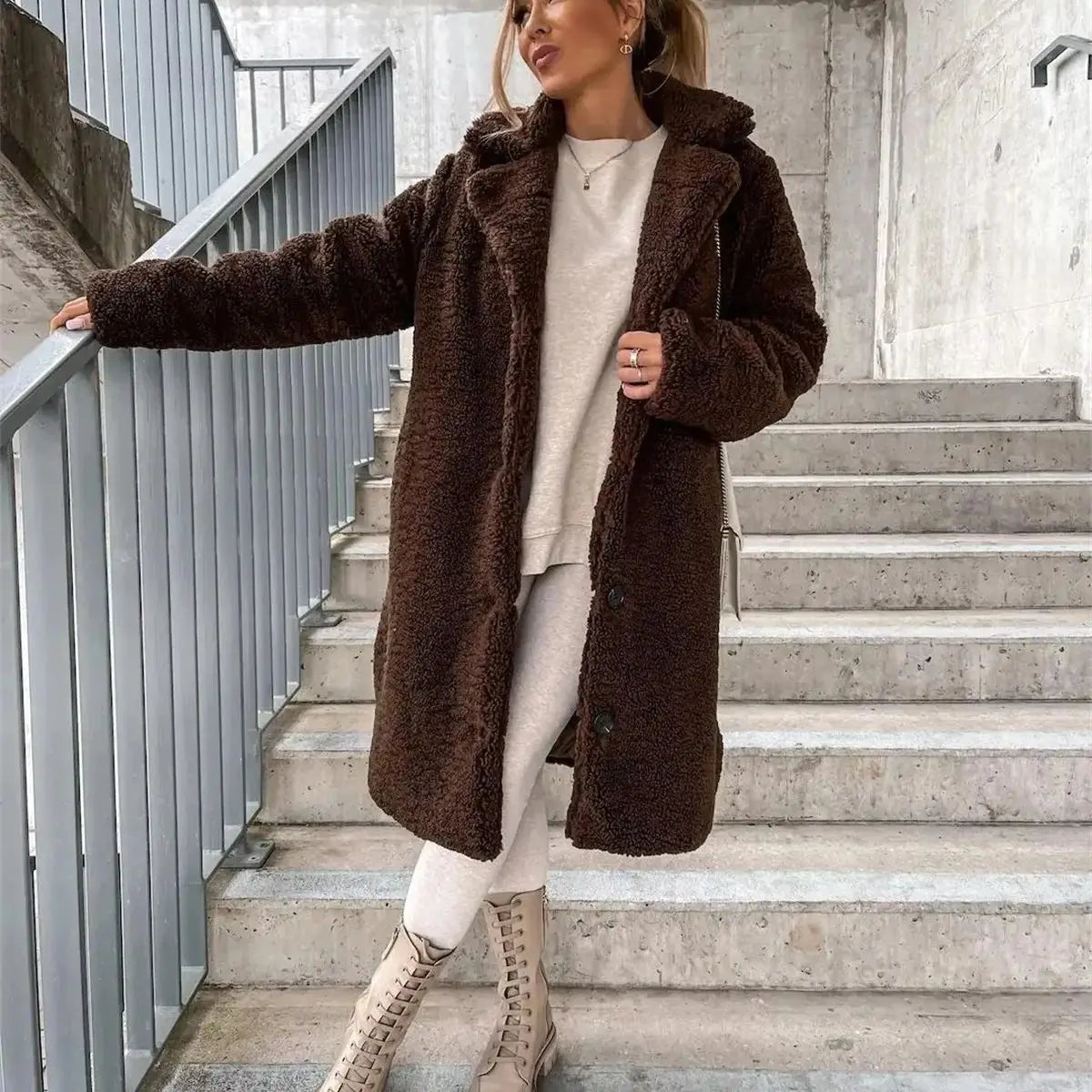 JANA | ELEGANT TEDDY WOOL COAT